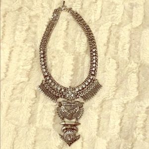 Bauble bar Amazon Bib